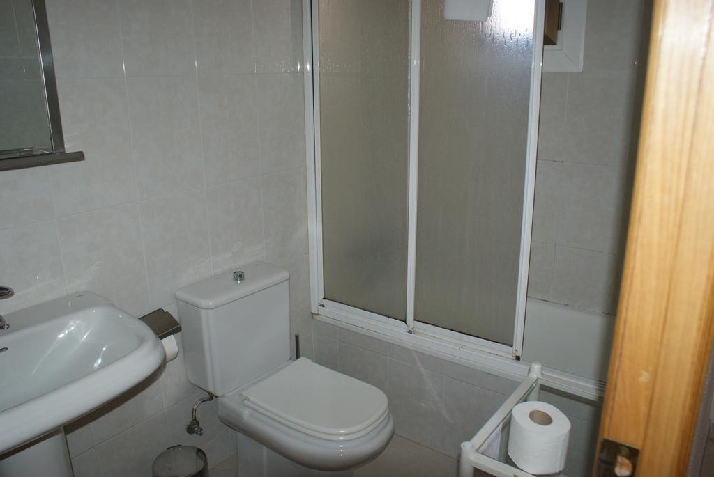 Hostal Gran Sol Льянсса Экстерьер фото