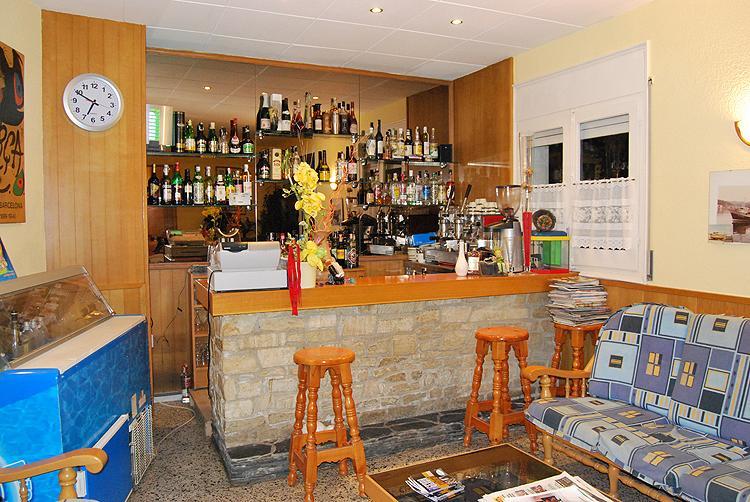 Hostal Gran Sol Льянсса Экстерьер фото